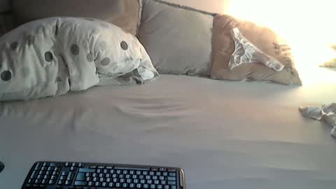 Matty online show from February 8, 2:27 pm