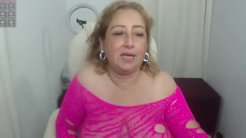 mature_2025 online show from February 21, 11:54 pm