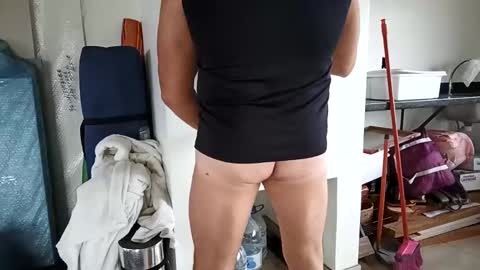 mature_boy77 online show from September 22, 1:24 pm