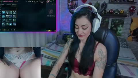 Snapshot of mature_gamer chatting on April 2, 2:47 pm Nath online show from April 2, 2:47 pm
