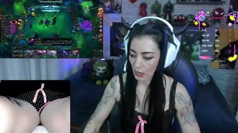 Snapshot of mature_gamer chatting on April 24, 2:52 pm Nath online show from April 24, 2:52 pm