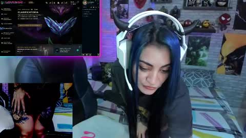 Snapshot of mature_gamer chatting on April 30, 2:45 pm Nath online show from April 30, 2:45 pm