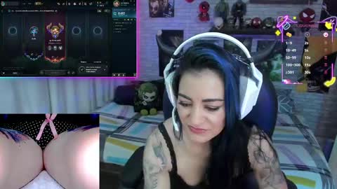 Snapshot of mature_gamer chatting on May 9, 2:11 pm Nath online show from May 9, 2:11 pm