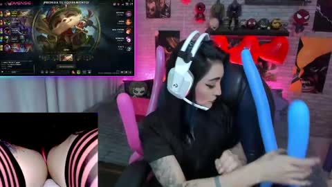 Snapshot of mature_gamer chatting on May 19, 3:29 pm Nath online show from May 19, 3:29 pm