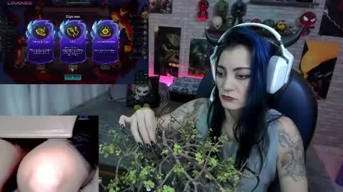 Snapshot of mature_gamer chatting on June 4, 4:46 pm Nath online show from June 4, 4:46 pm