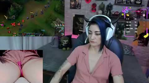 Snapshot of mature_gamer chatting on June 12, 2:49 pm Nath online show from June 12, 2:49 pm