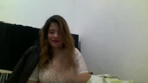 mature_sweet3827 online show from January 6, 3:27 pm