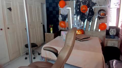 Snapshot of mature_tenderxx chatting on October 29, 3:36 pm Sexy Hot Mature Sophy online show from October 29, 3:36 pm