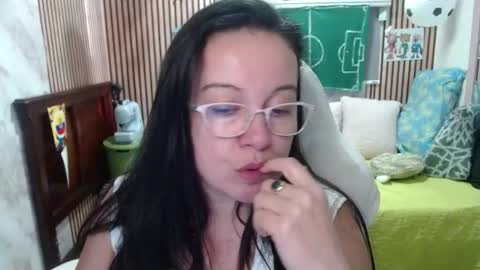 Sonia online show from June 16, 9:50 pm