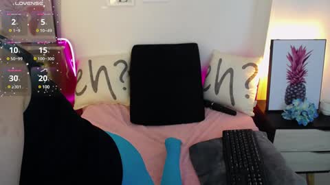   online show from December 7, 2:24 pm