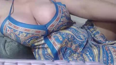 matureboobsbig online show from May 31, 1:25 am