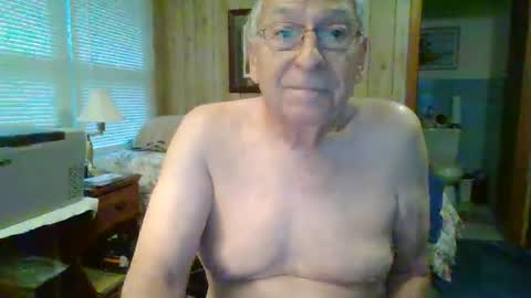 SXECPL55 at G mail Dot Com online show from December 26, 1:32 pm