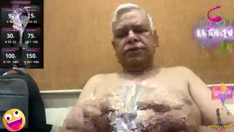 Snapshot of maturedman_44 chatting on February 22, 1:18 am DEV online show from February 22, 1:18 am