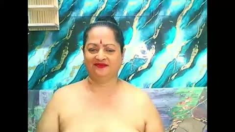 matureindian4u65 online show from September 30, 8:41 am