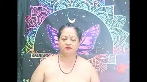 Snapshot of matureindian654u chatting on July 31, 11:26 pm matureindian654u online show from July 31, 11:26 pm