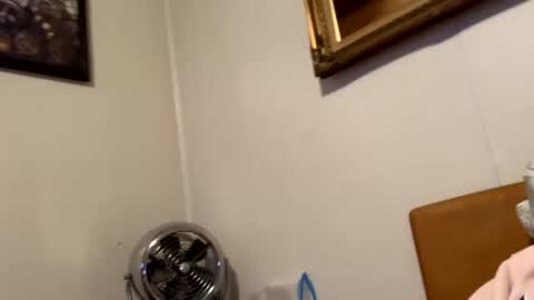 Snapshot of maturejerky chatting on October 12, 6:18 pm maturejerky online show from October 12, 6:18 pm