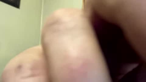 Snapshot of maturejerky chatting on December 18, 2:06 am maturejerky online show from December 18, 2:06 am