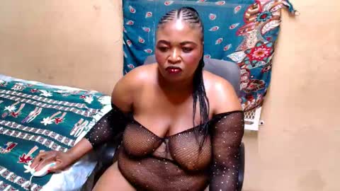 maturenesh online show from February 18, 6:53 am