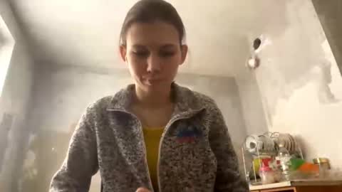 Keily online show from February 7, 11:25 am