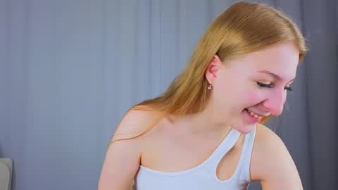 maureencoombs online show from October 4, 4:21 am