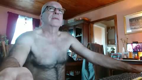 Maurice online show from January 28, 2:31 pm