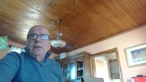 Maurice online show from April 8, 1:55 pm