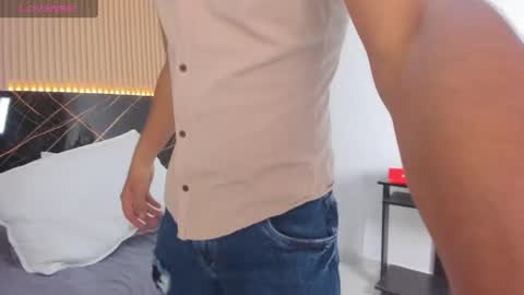 mauro_boy online show from June 4, 7:20 pm
