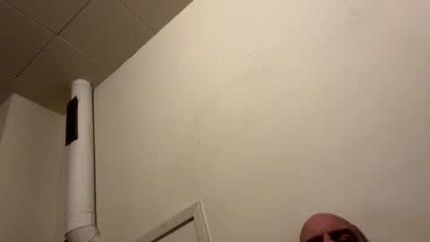 Snapshot of maverick7000 chatting on February 12, 5:58 am maverick7000 online show from February 12, 5:58 am