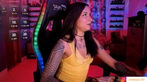 Hilary online show from February 11, 9:20 pm