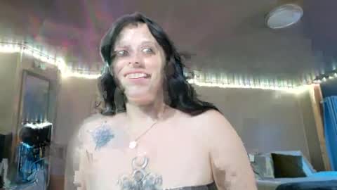 mavismable online show from July 18, 3:00 am
