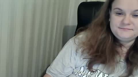 Snapshot of mavka2025x chatting on November 10, 9:52 am Mavka2025x online show from November 10, 9:52 am