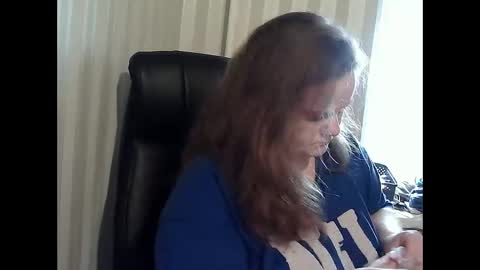 Snapshot of mavka2025x chatting on November 11, 9:31 am Mavka2025x online show from November 11, 9:31 am