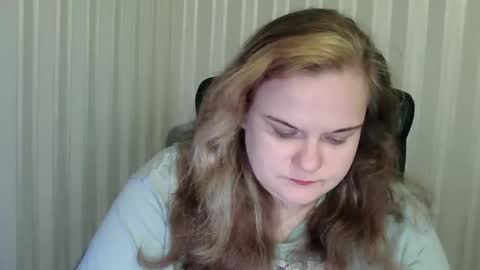 Snapshot of mavka2025x chatting on November 30, 1:59 pm Mavka2025x online show from November 30, 1:59 pm