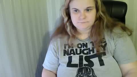 Snapshot of mavka2025x chatting on December 2, 6:47 pm Mavka2025x online show from December 2, 6:47 pm