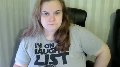 Snapshot of mavka2025x chatting on December 3, 7:16 am Mavka2025x online show from December 3, 7:16 am