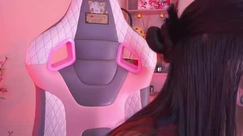 MAVY online show from February 6, 8:34 pm