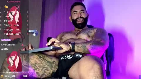 max__prada online show from September 20, 1:50 am