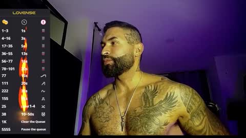 max__prada online show from February 4, 2:06 am