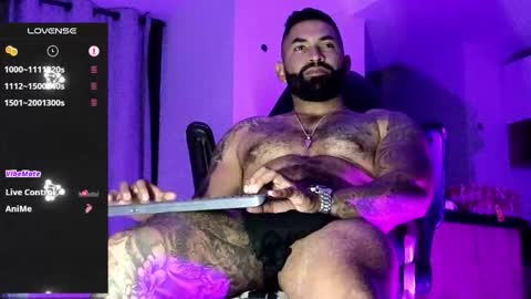 Snapshot of max__prada chatting on February 14, 2:52 am max__prada online show from February 14, 2:52 am