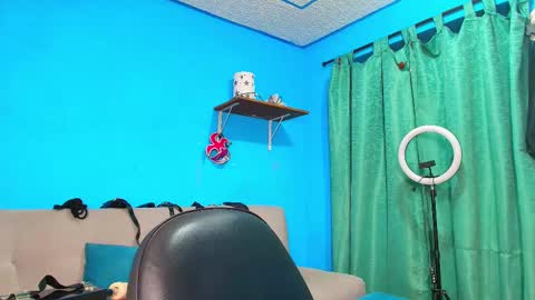 max_brown21 online show from January 28, 5:11 am