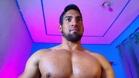 max_brown21 online show from January 31, 8:33 pm