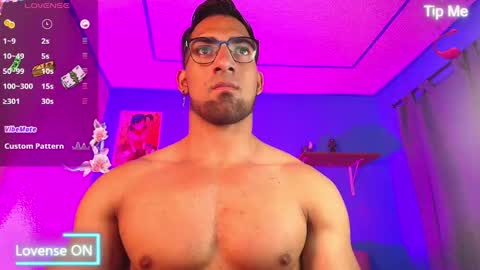 max_brown21 online show from February 7, 8:31 pm