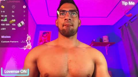 max_brown21 online show from February 10, 7:38 pm