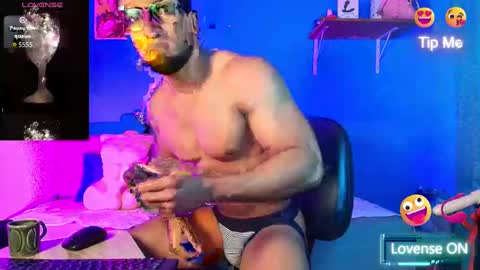 max_brown21 online show from February 27, 9:22 am