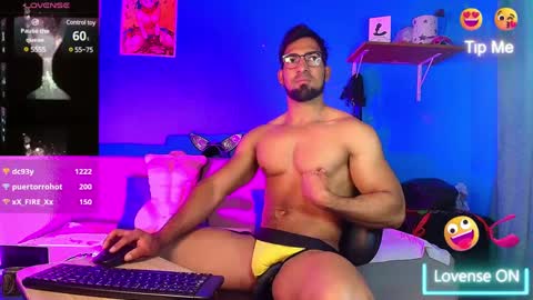 max_brown21 online show from March 1, 3:53 am
