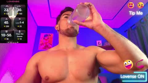 max_brown21 online show from March 9, 7:05 pm
