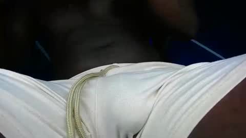 Snapshot of max_jones2 chatting on October 17, 5:37 pm MAX online show from October 17, 5:37 pm