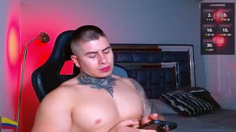 Maximo Mayer online show from December 16, 3:44 am