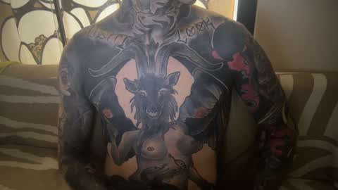 Snapshot of max_reaves chatting on January 25, 9:47 am online show from January 25, 9:47 am