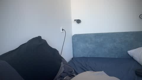 Snapshot of max_reaves chatting on January 30, 6:46 am online show from January 30, 6:46 am